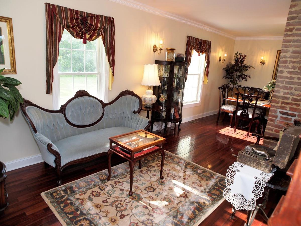 Ma Margarets House Bed And Breakfast Heathsville Bagian luar foto